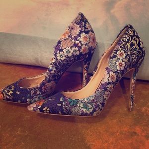 Steve Madden Silk Stiletto Heels